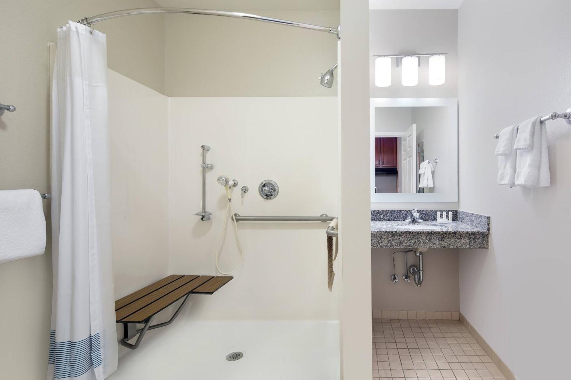 Towneplace Suites By Marriott Bentonville Rogers Bagian luar foto